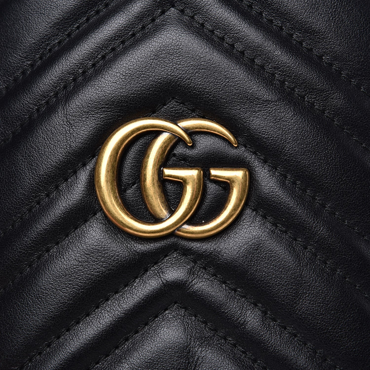 Gucci Calfskin Matelasse Mini GG Marmont 2.0 Bucket Bag Black 7 of 12
