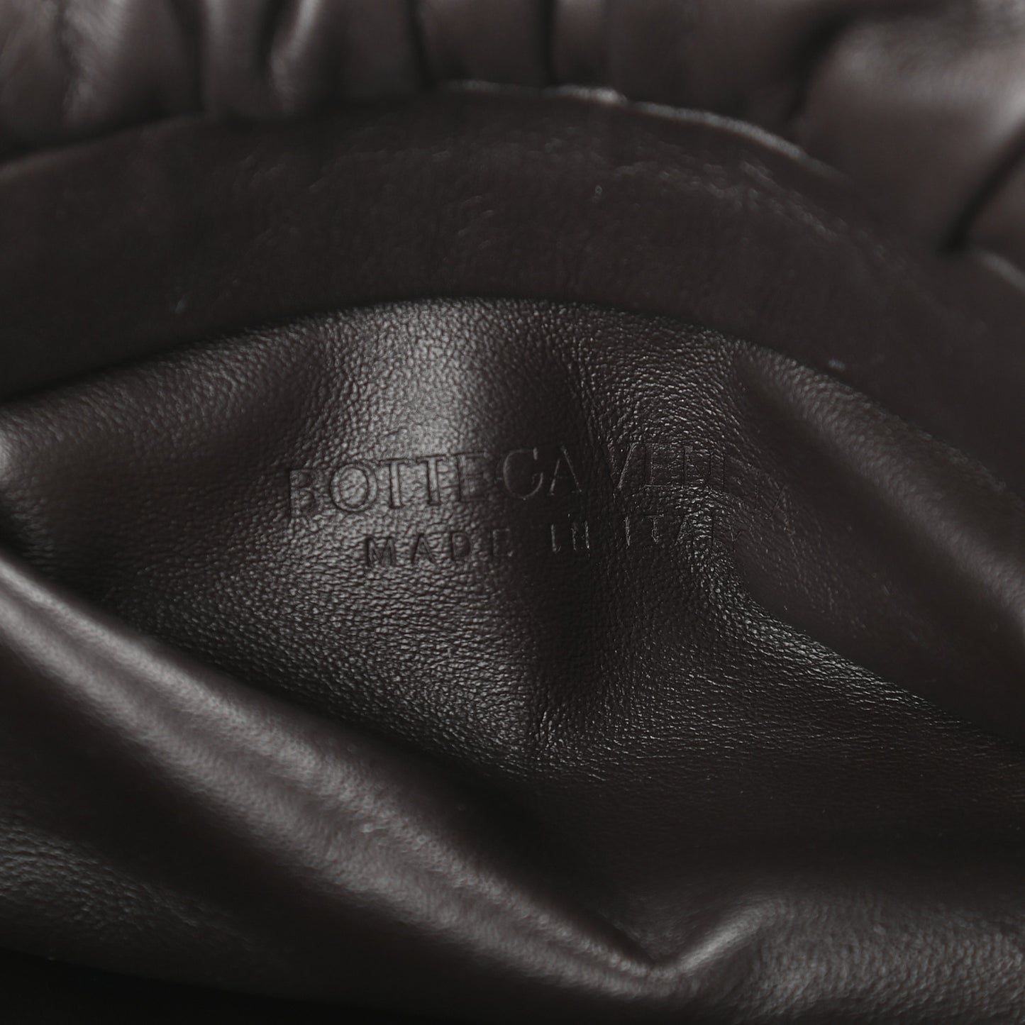 Calfskin The Pouch Chain Fondant