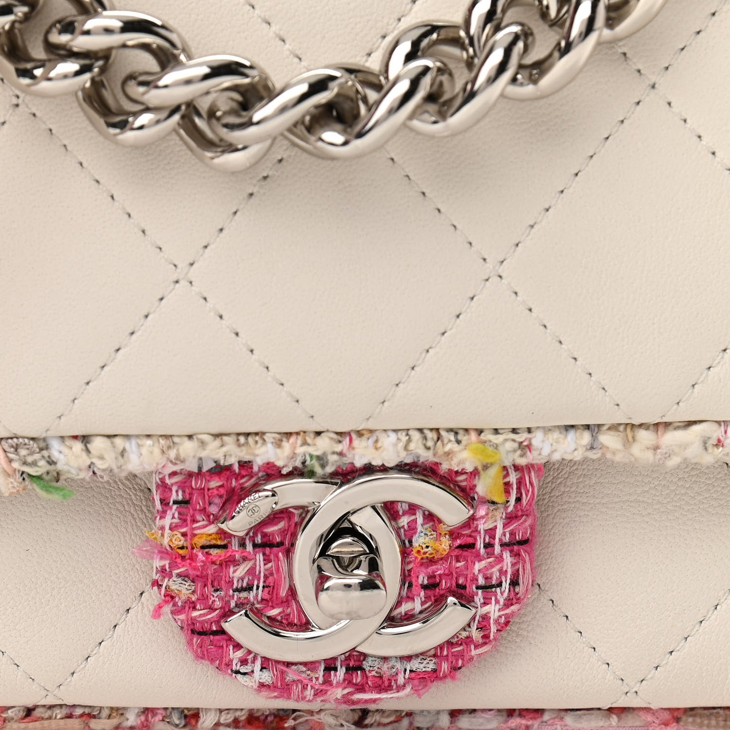 Lambskin Tweed Quilted Elegant Trim Flap White
