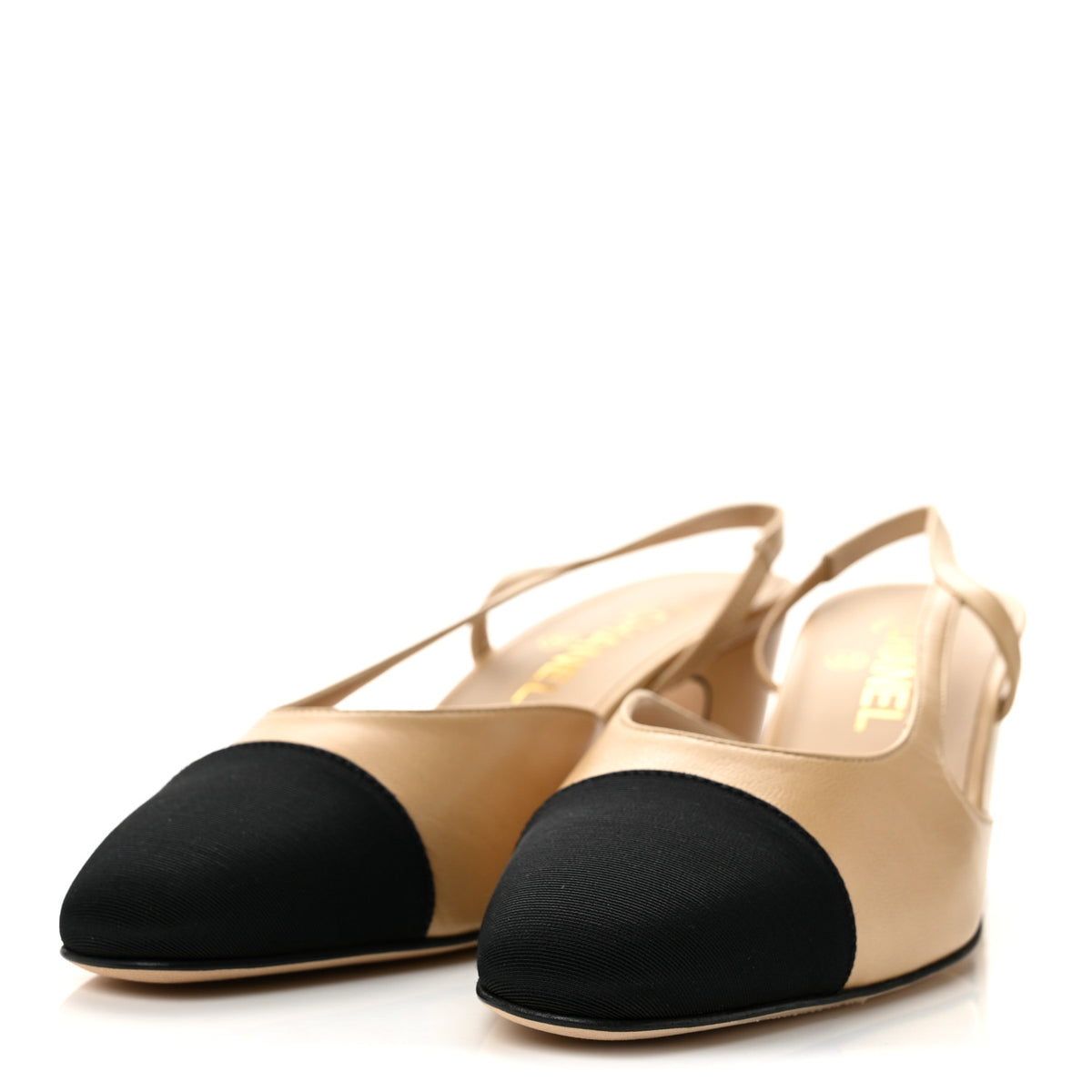 Chanel Goatskin Grosgrain Cap Toe CC Slingback Pumps 39 Beige Black 4 of 9