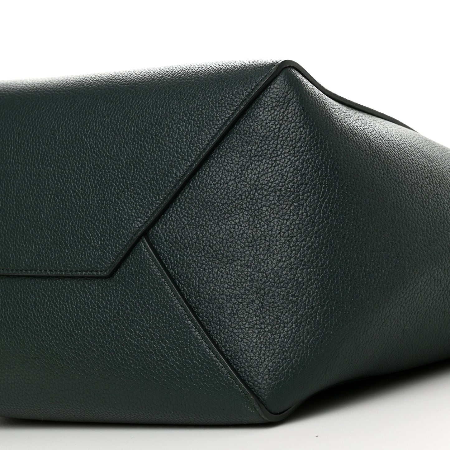 Soft Grained Calfskin Small Belt Cabas Phantom Amazone