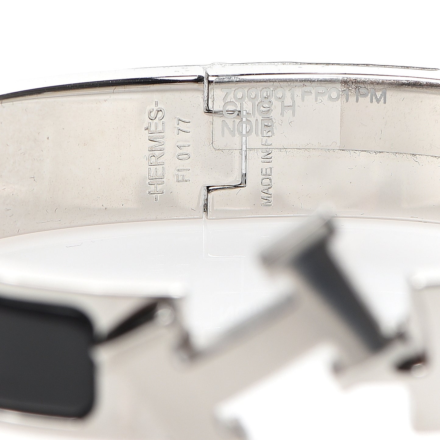 Enamel Narrow Clic Clac H Bracelet PM Black