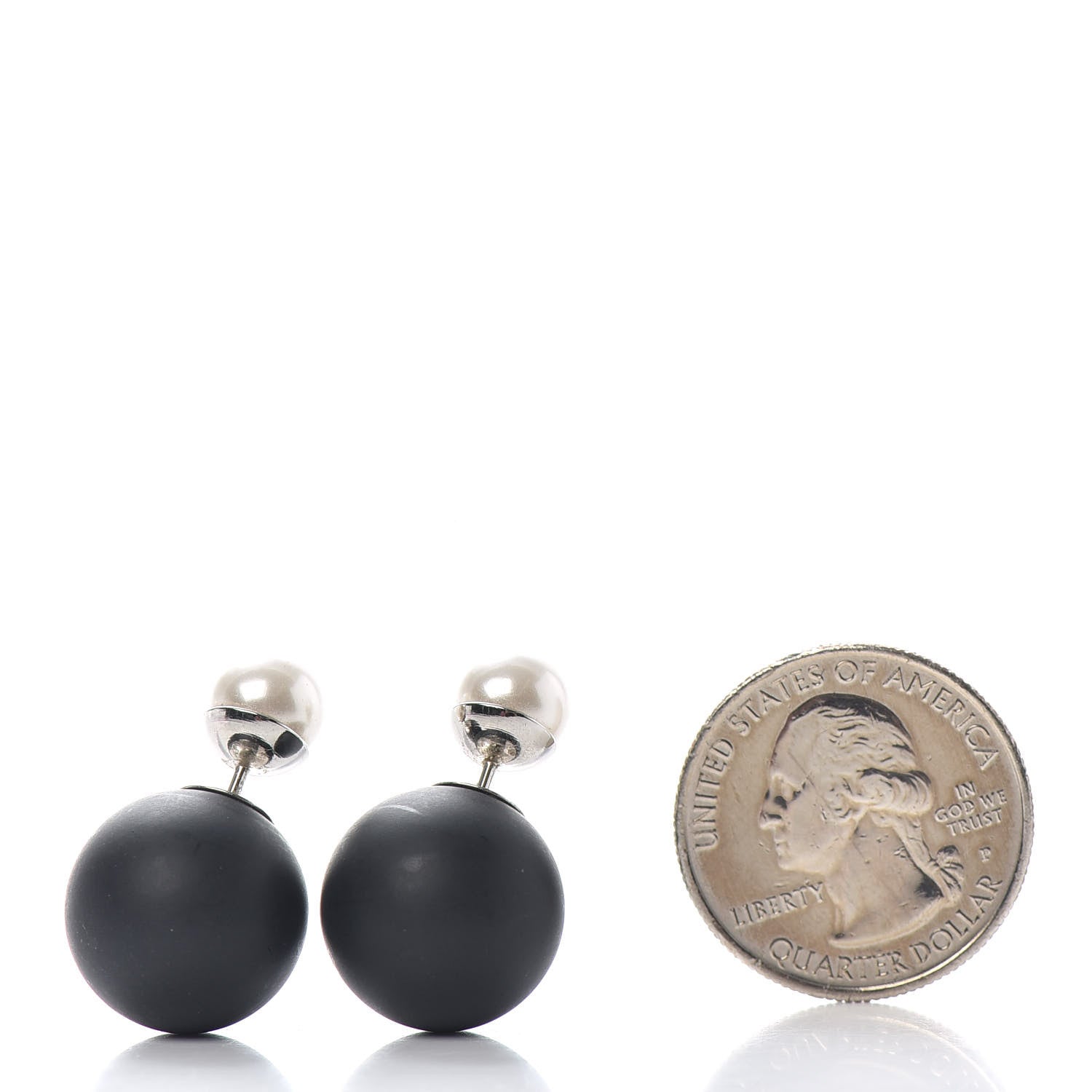 Christian Dior Mise En Dior Tribal Earrings Matte Black Pearl 2 of 3