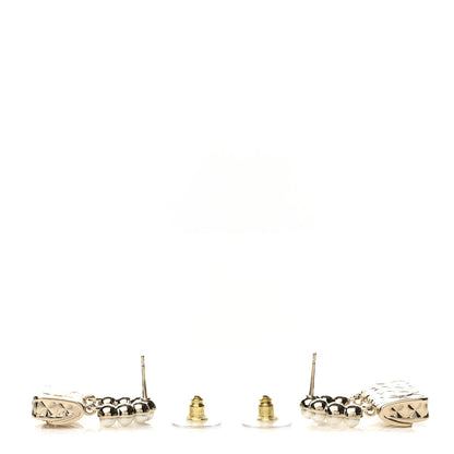 Chanel Pearl Quilted CC Flap Bag Earrings Gold 3 of 5