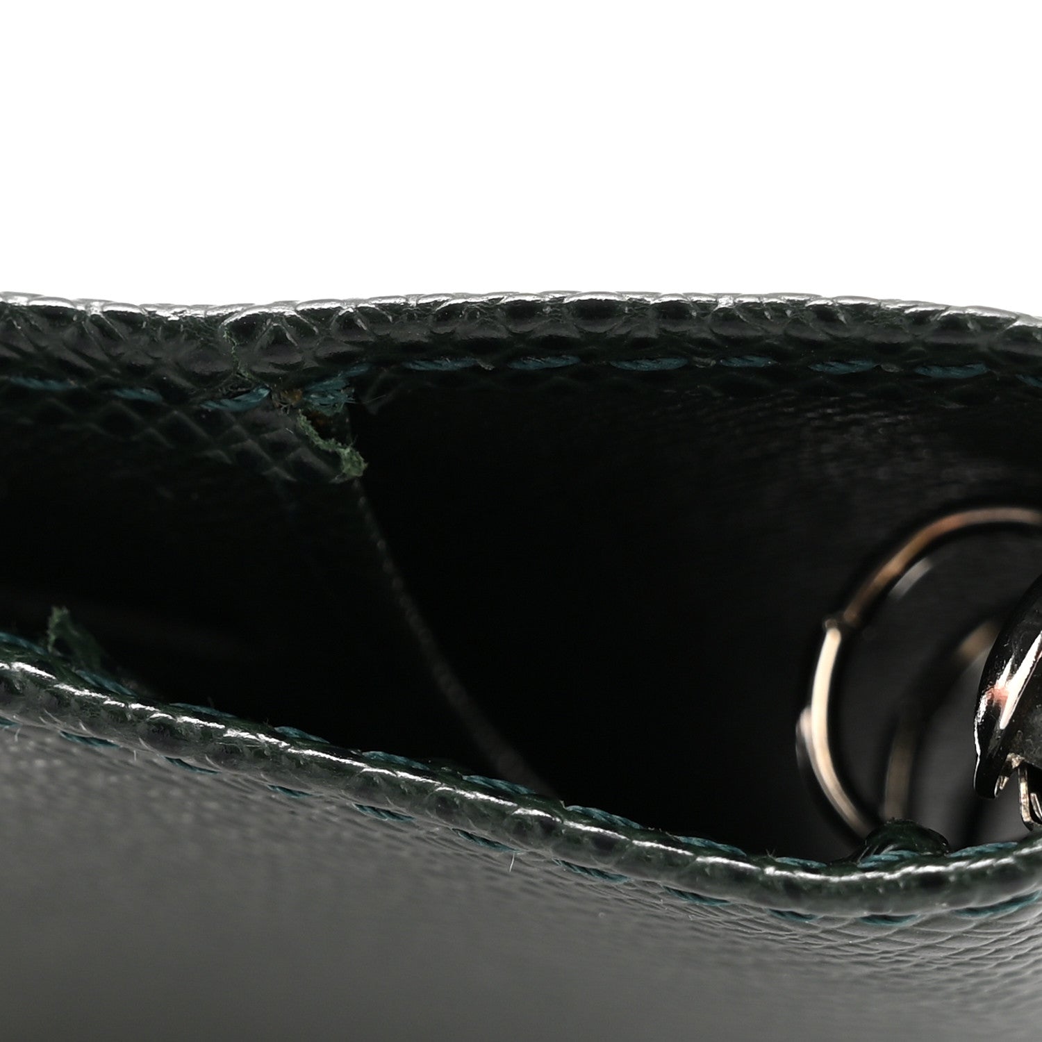 Louis Vuitton Taiga Small Ring Agenda Cover Epicea 16 of 17