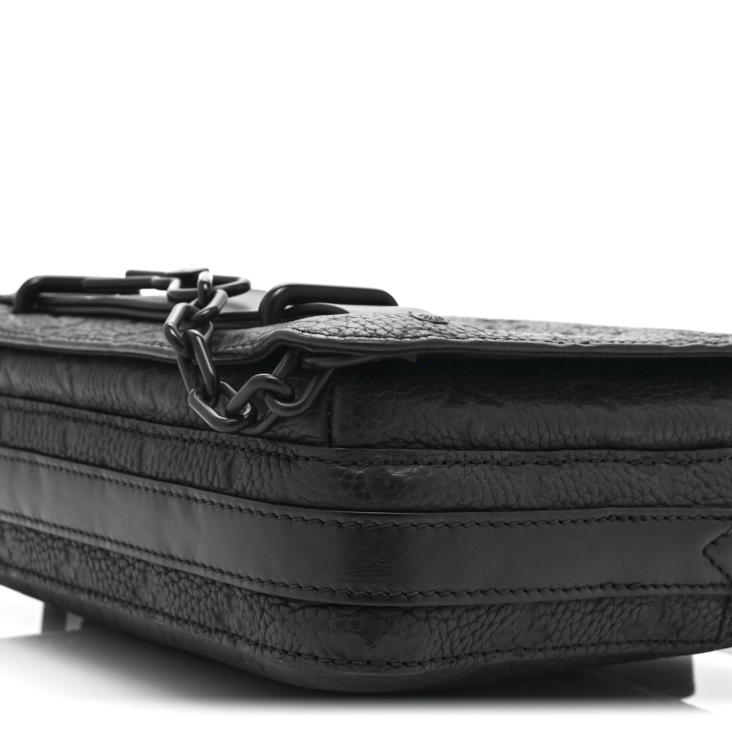 Louis Vuitton Taurillon Monogram Steamer Messenger Black 9 of 9