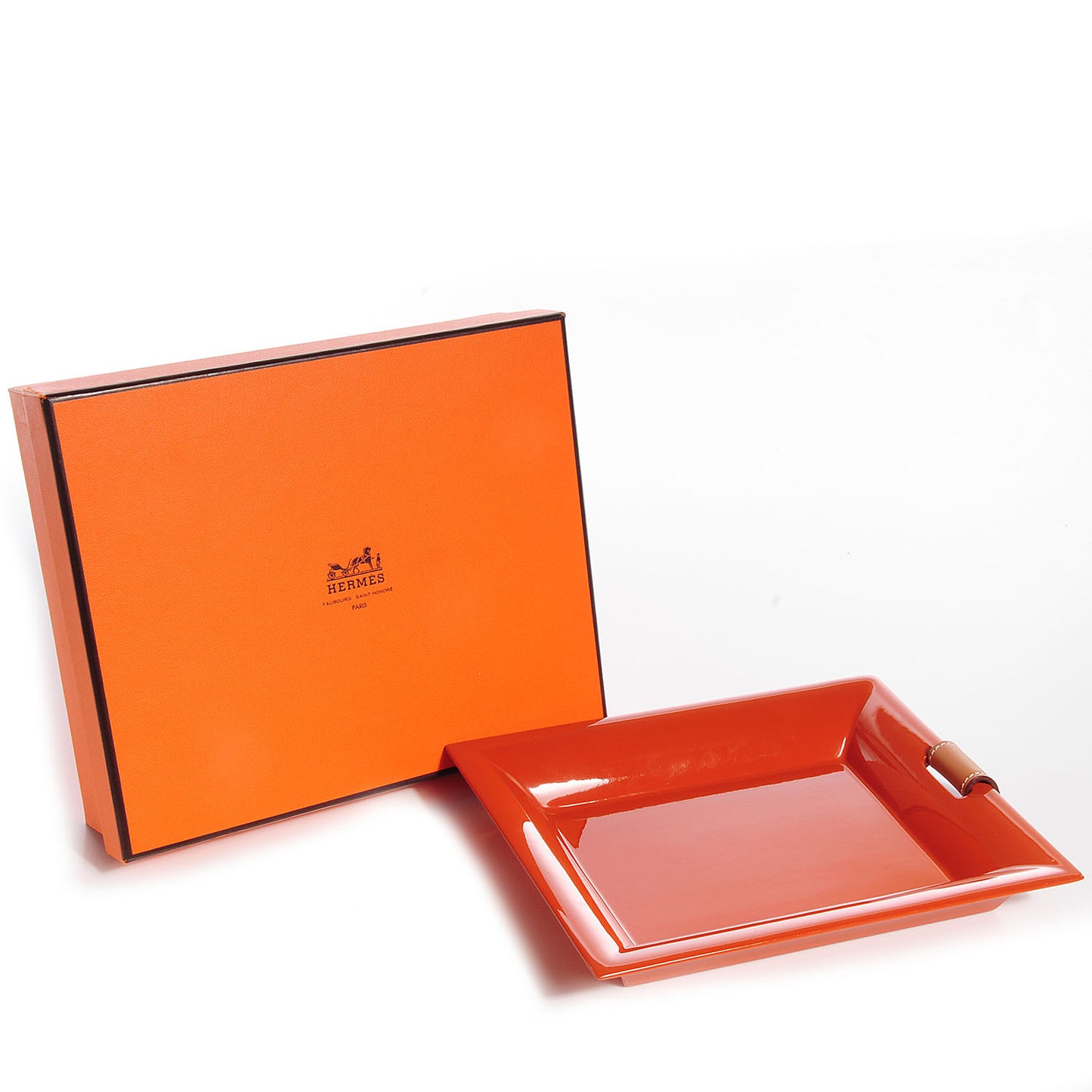HERMES Lacquered Wood Chamonix Chakor PM Change Tray Orange
