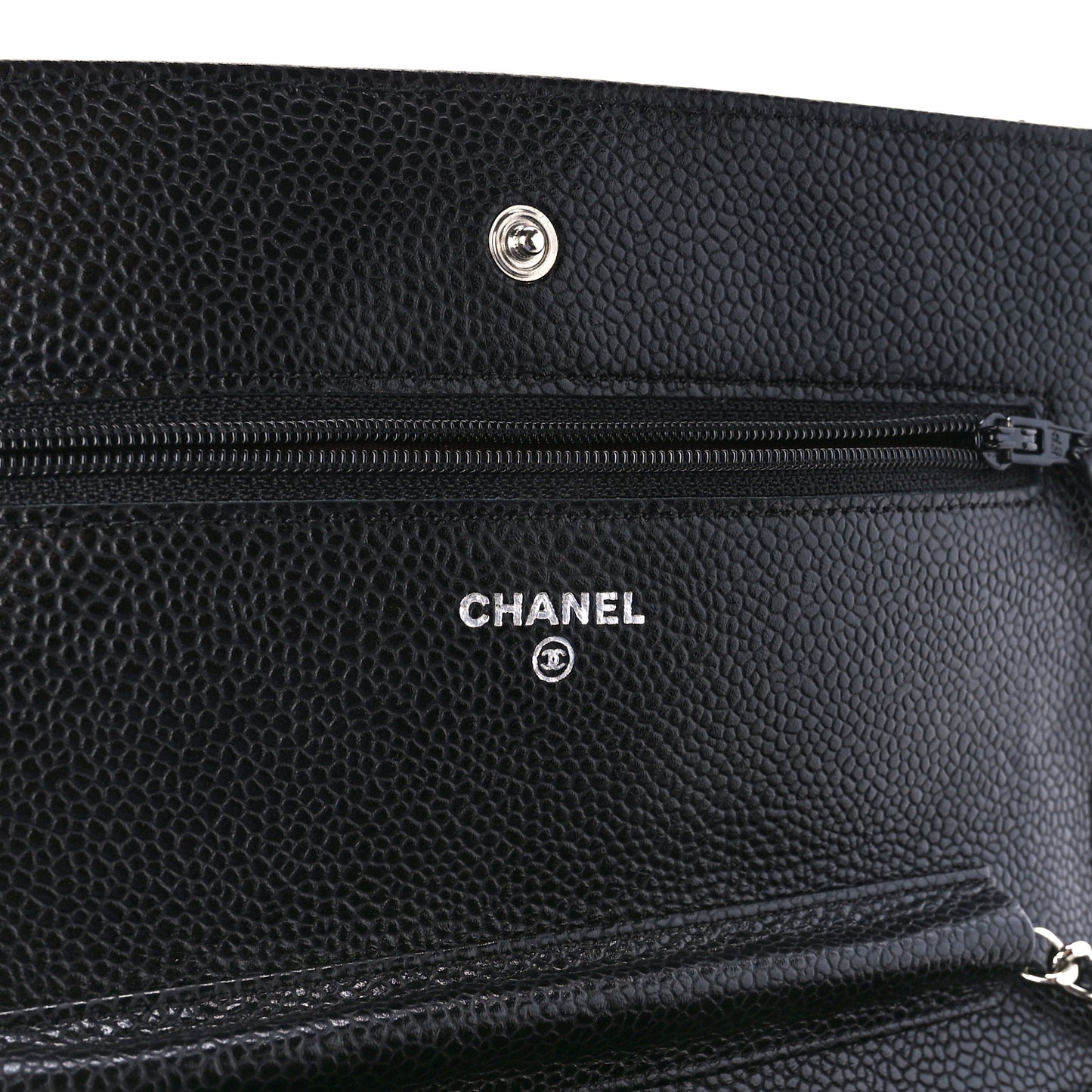 Caviar Quilted Wallet on Chain WOC Black