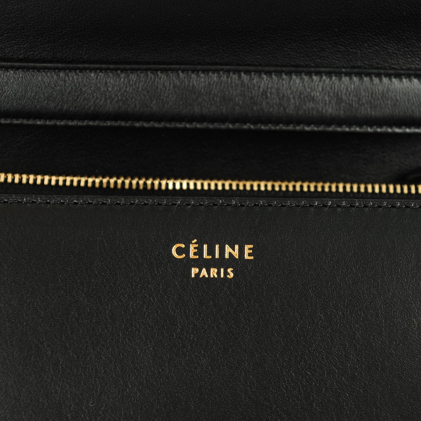 Box Calfskin Medium Classic Box Flap Bag Black
