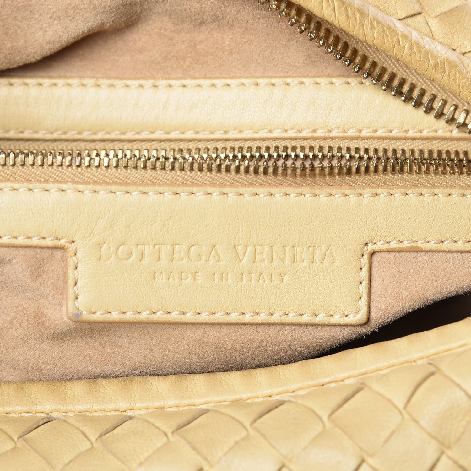 Bottega Veneta Nappa Intrecciato Medium Veneta Hobo Banane 6 of 16