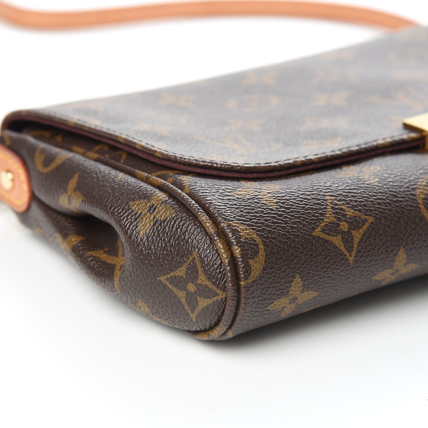 Louis Vuitton Monogram Favorite MM 8 of 11