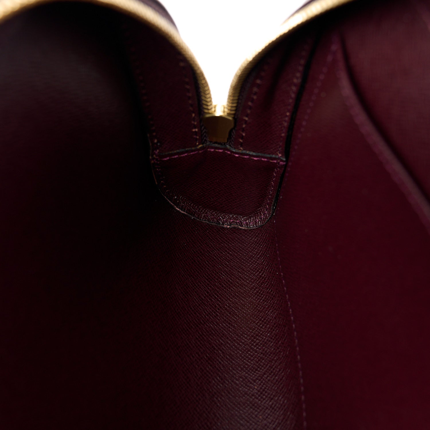 Louis Vuitton LOUIS VUITTON Taiga Baikal Pochette Acajou 12 of 13
