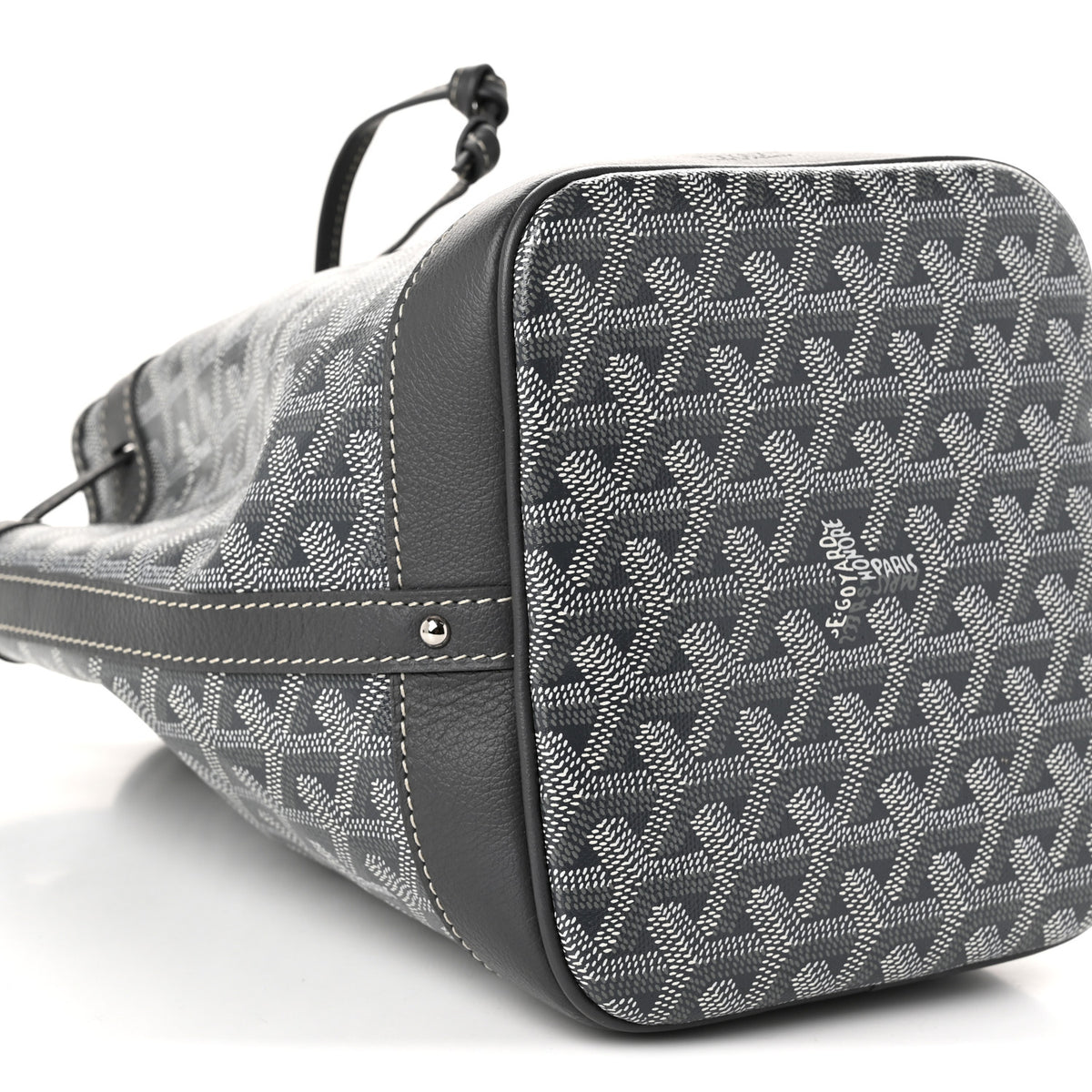 Goyardine Petit Flot Bucket Bag PM Grey