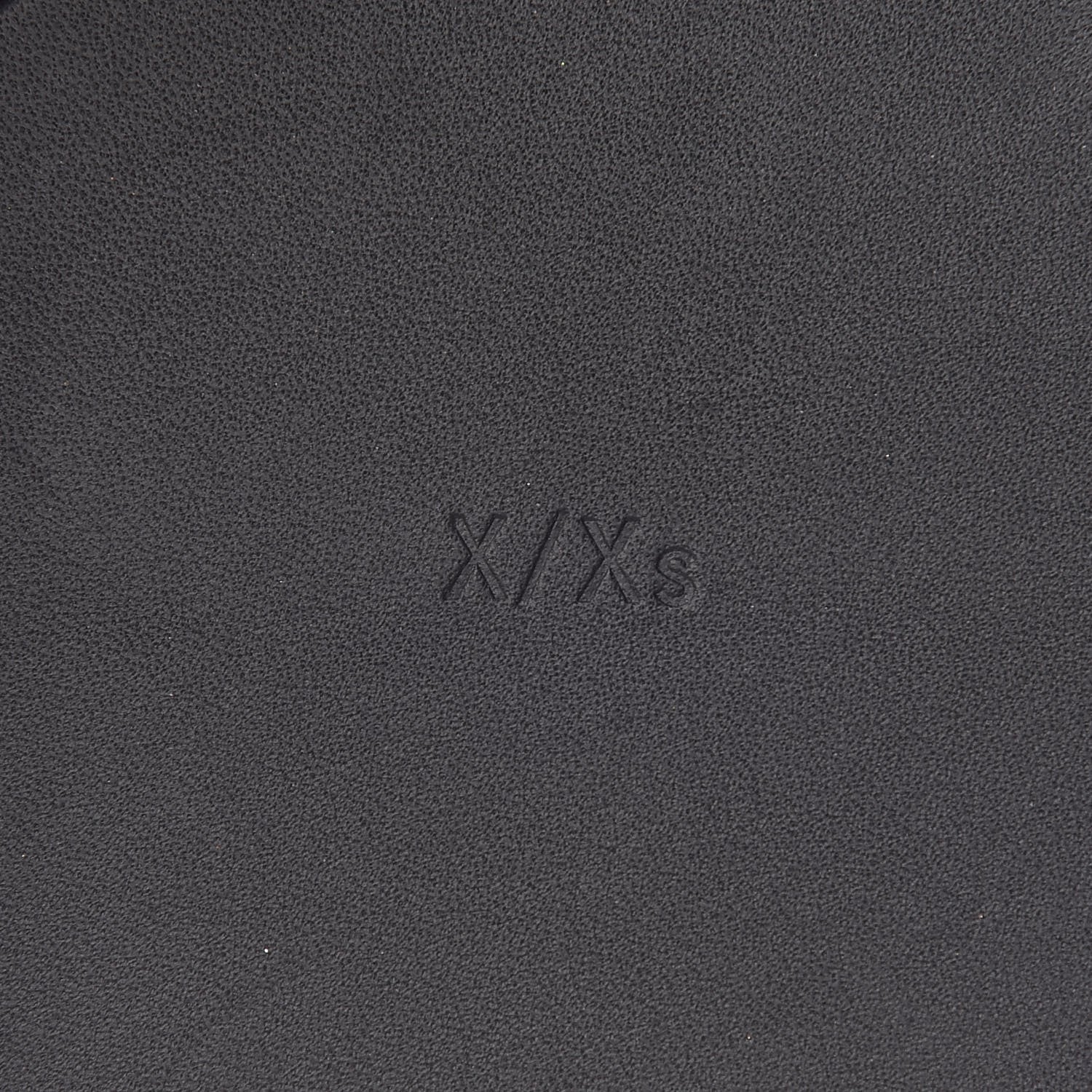 Louis Vuitton Monogram Eye-Trunk iPhone X/XS Case 7 of 10
