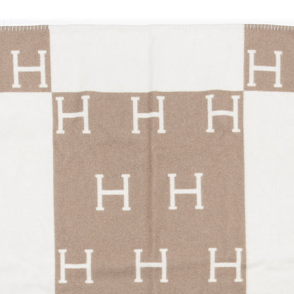 Hermes Wool Cashmere Avalon Baby Blanket Noisette Moyen White 3 of 5