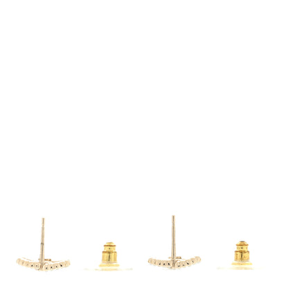 Chanel Pearl CC Earrings Gold 3 of 4