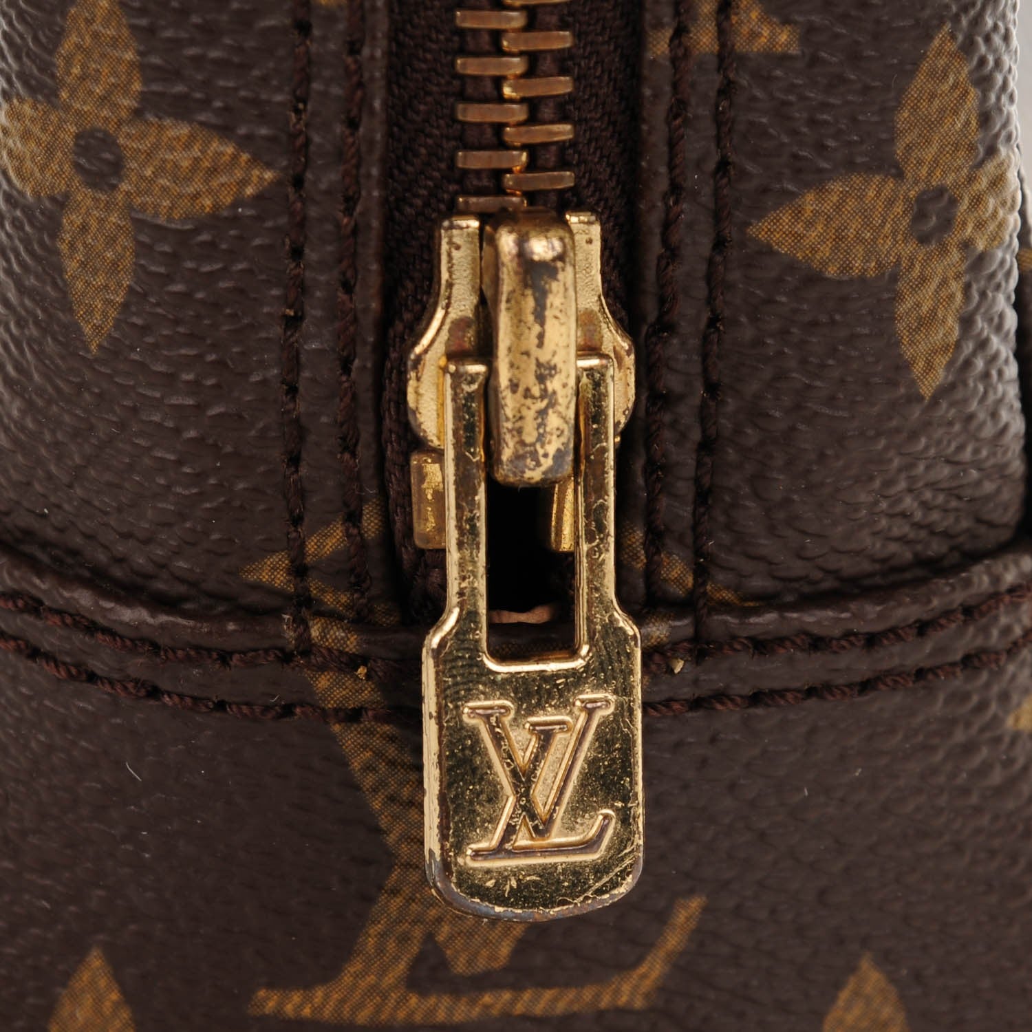 Louis Vuitton Monogram Trousse Toilette 23 9 of 9