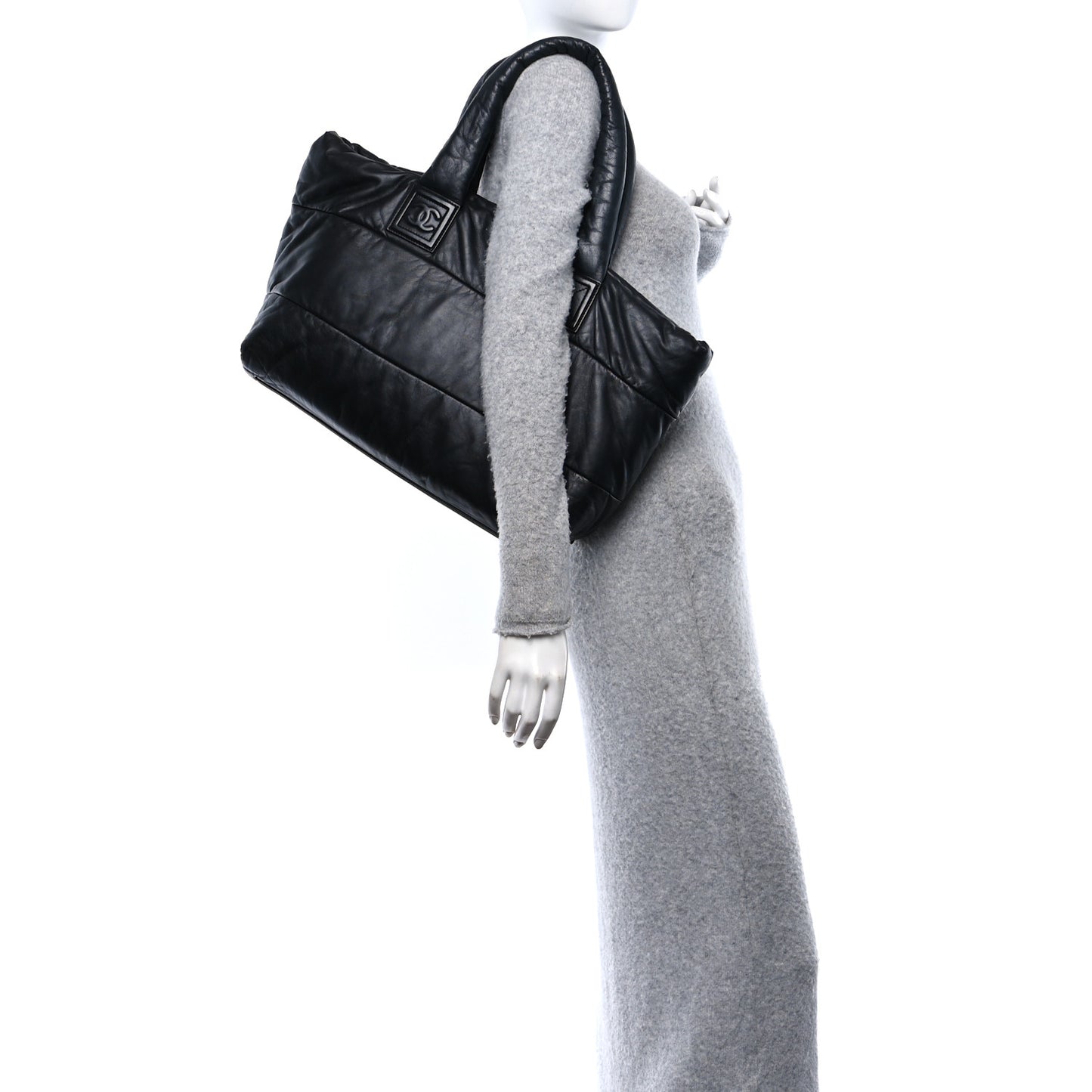 Lambskin Quilted Large Coco Cocoon Reversible Tote Black