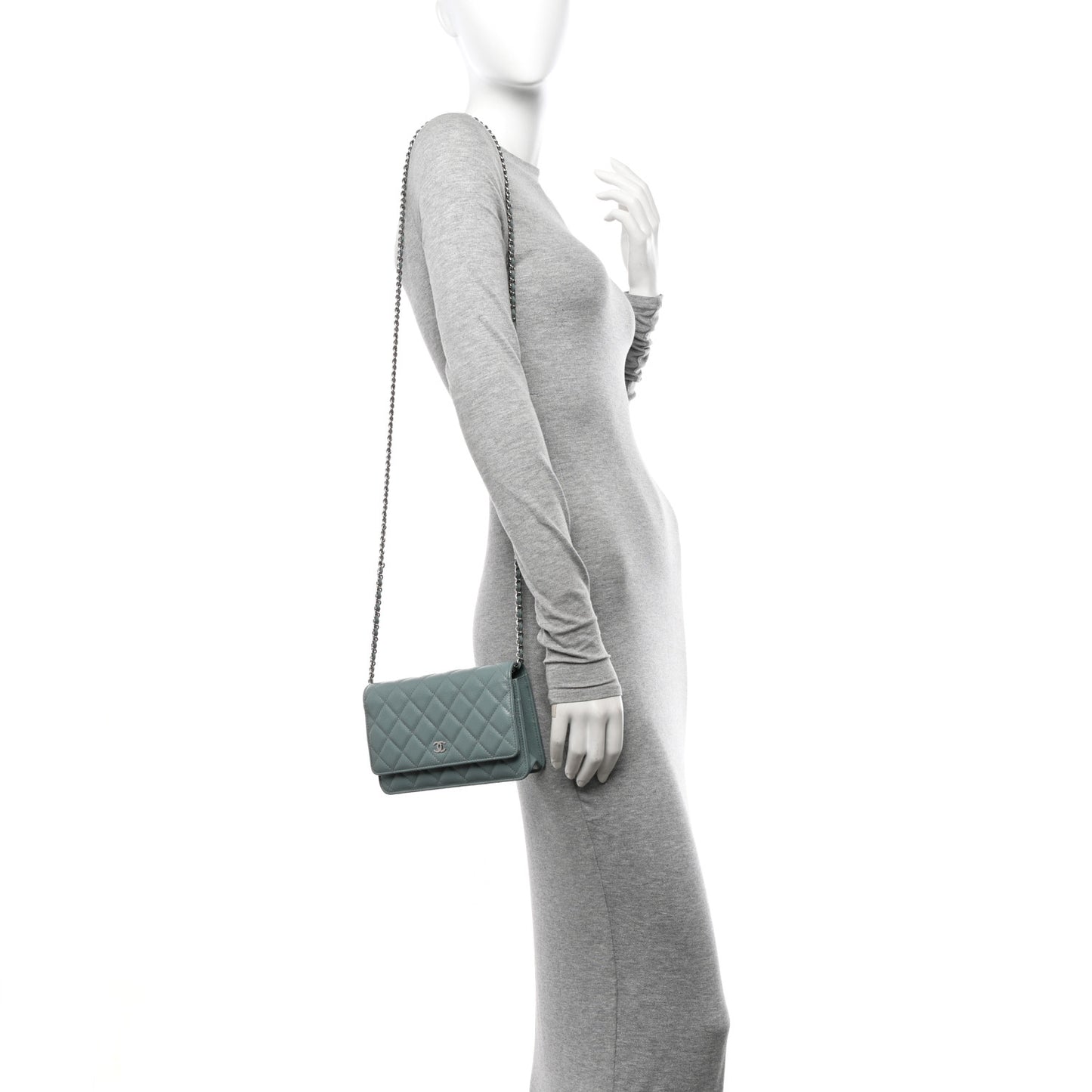 Caviar Quilted Wallet on Chain WOC Light Blue