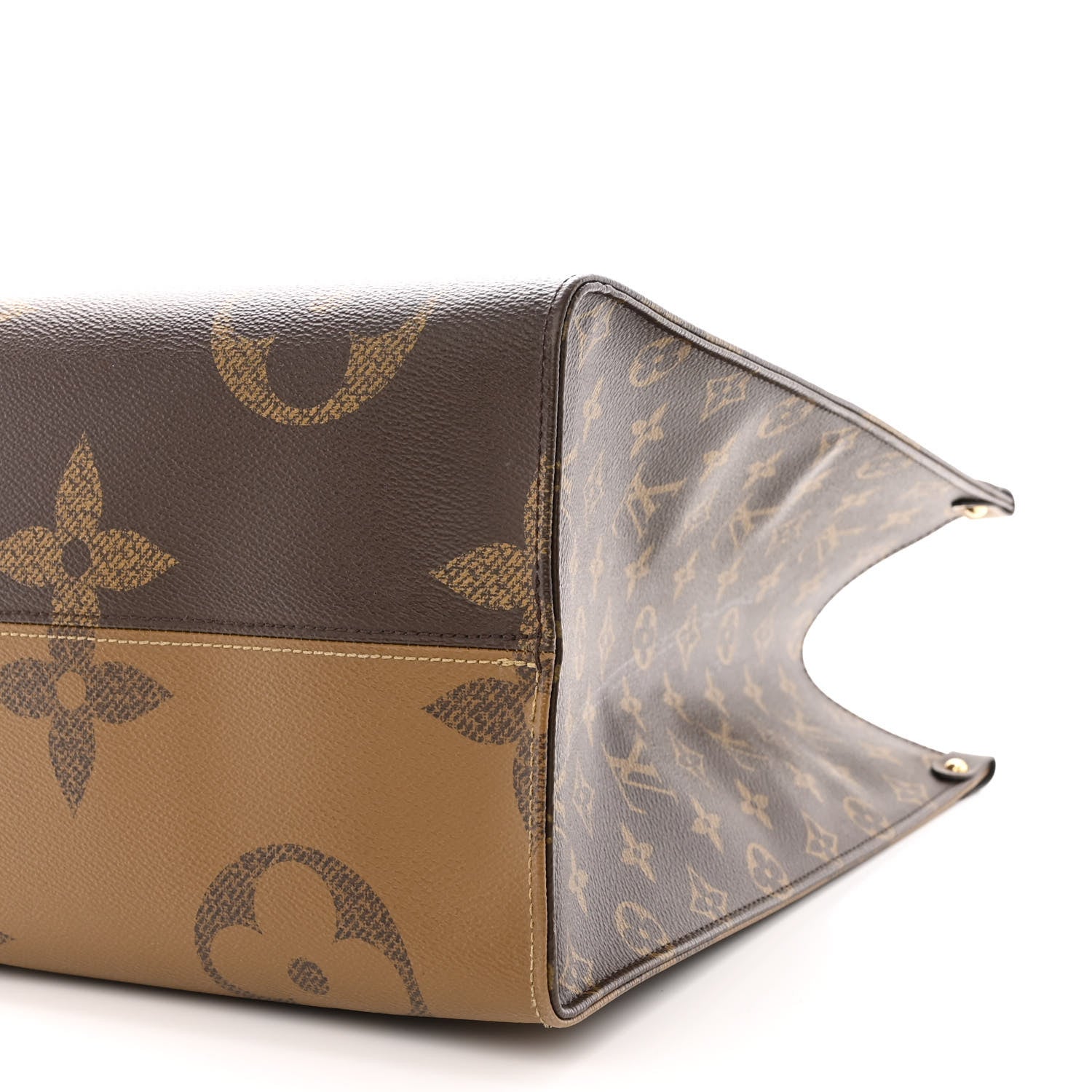 Louis Vuitton Reverse Monogram Giant Onthego GM 9 of 9