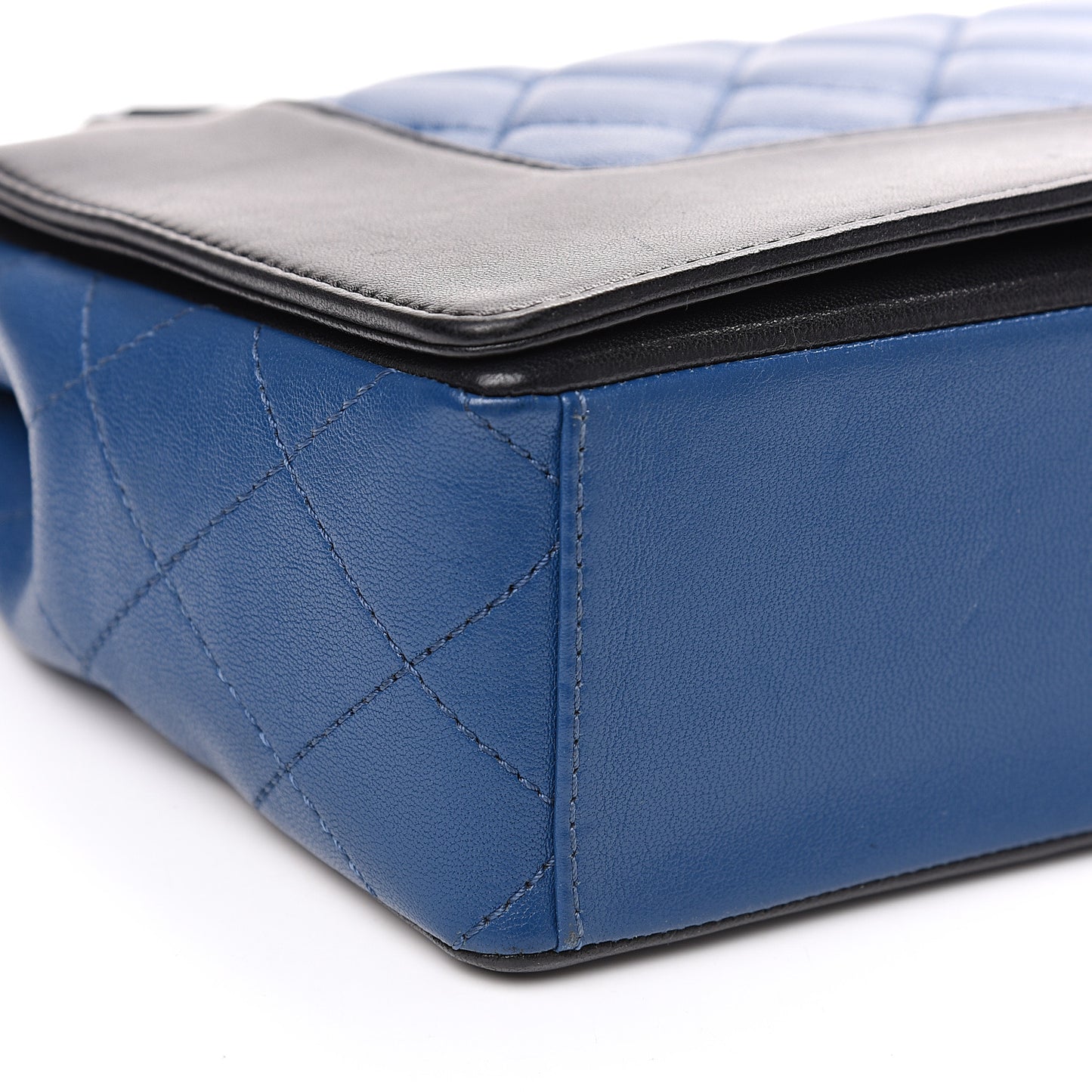 Sheepskin Quilted Vintage Mademoiselle Flap Blue Black