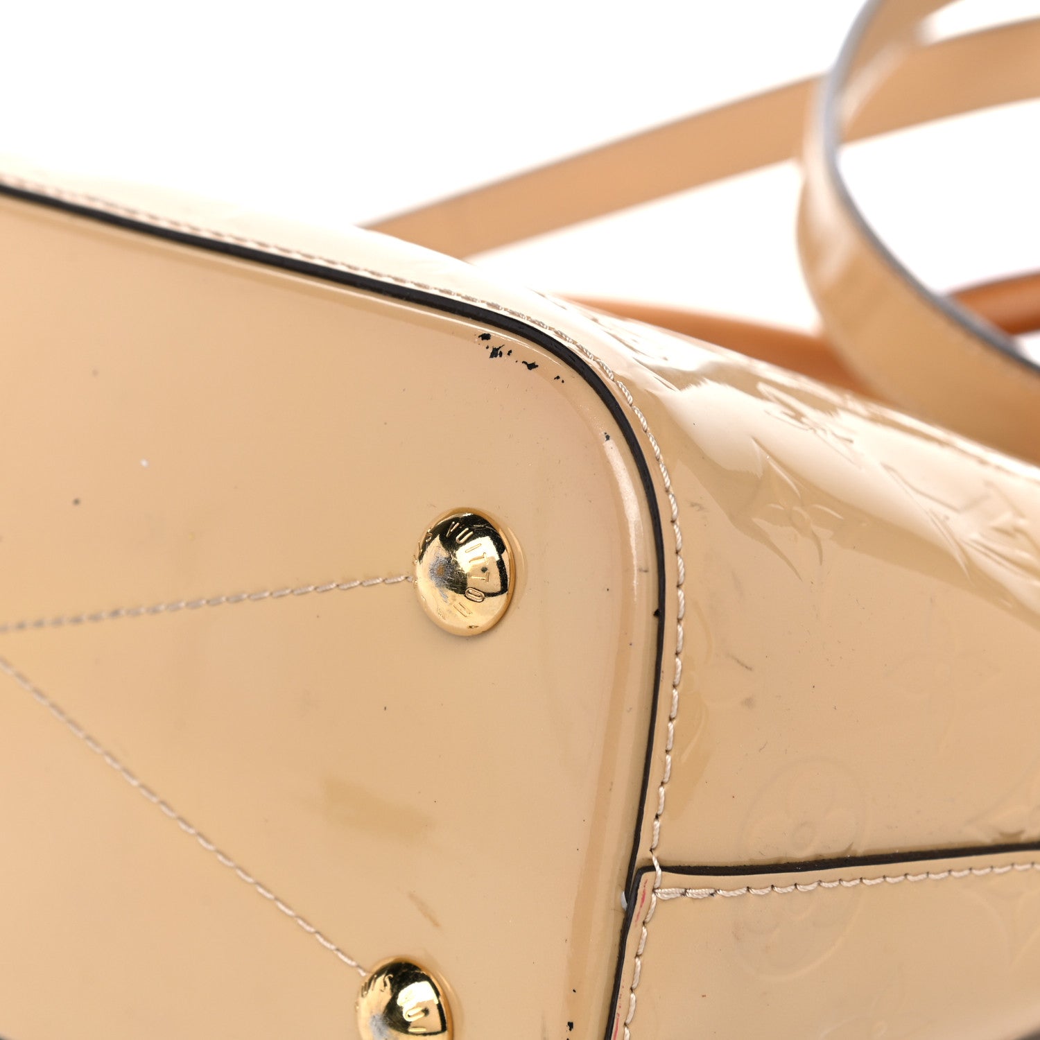 Louis Vuitton Vernis Montebello PM Dune 11 of 25