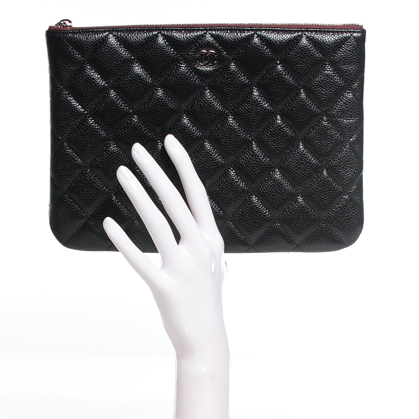 Caviar Quilted Medium Cosmetic Case Black