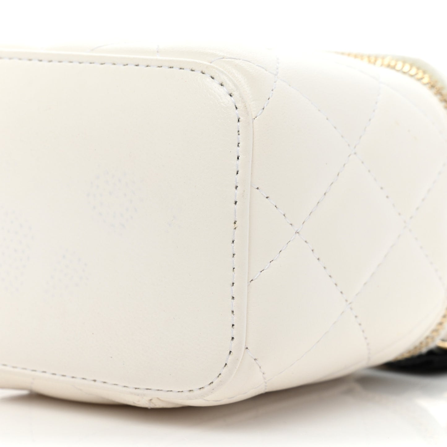 Lambskin Quilted Mini Camellia Bow Vanity Case With Chain White
