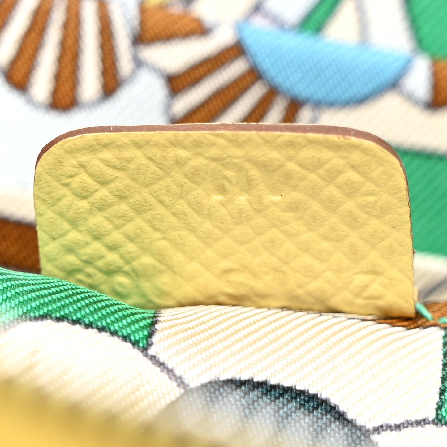 Epsom Silk'In Compact Wallet Jaune Poussin Menthe
