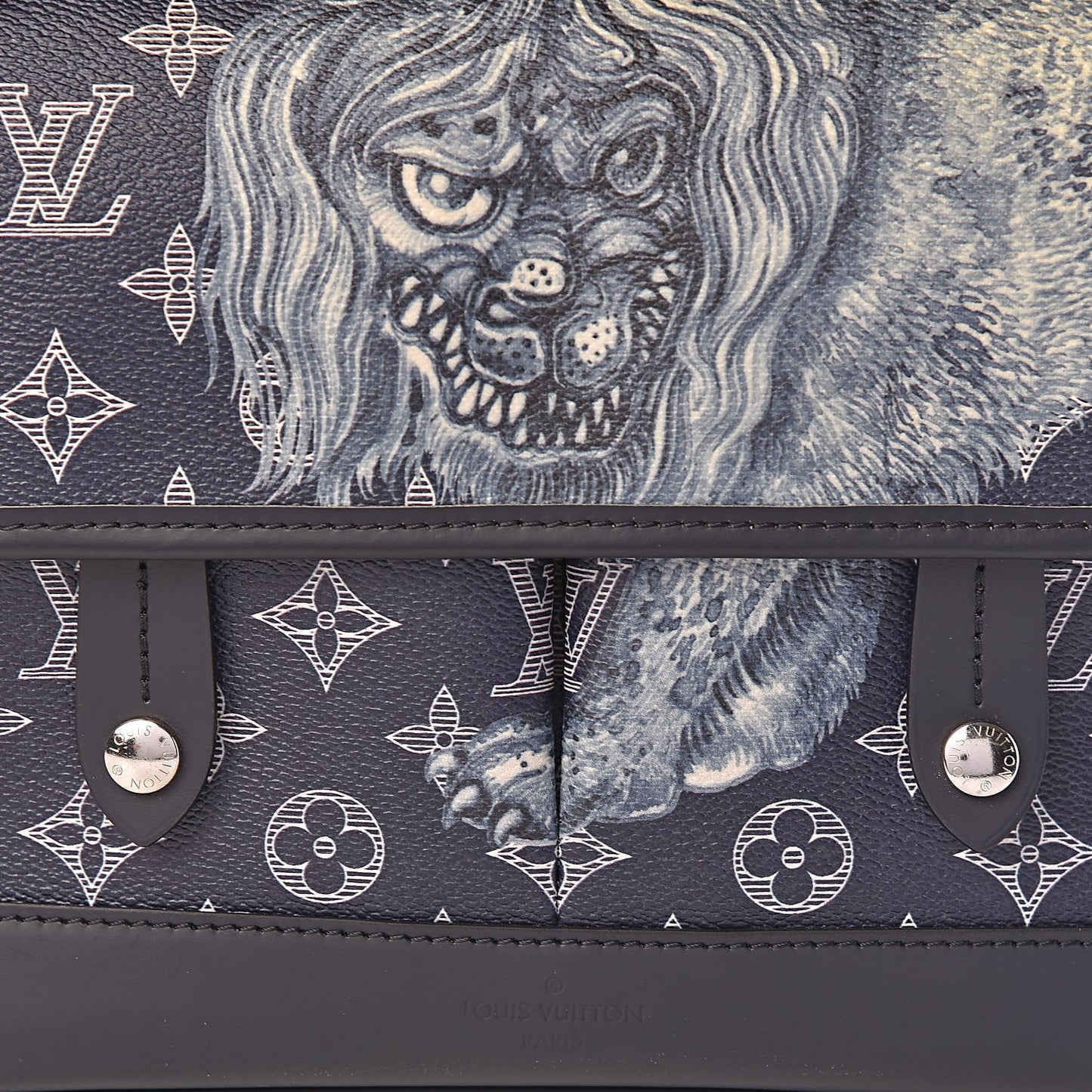 Savane Monogram Chapman Messenger PM Encre