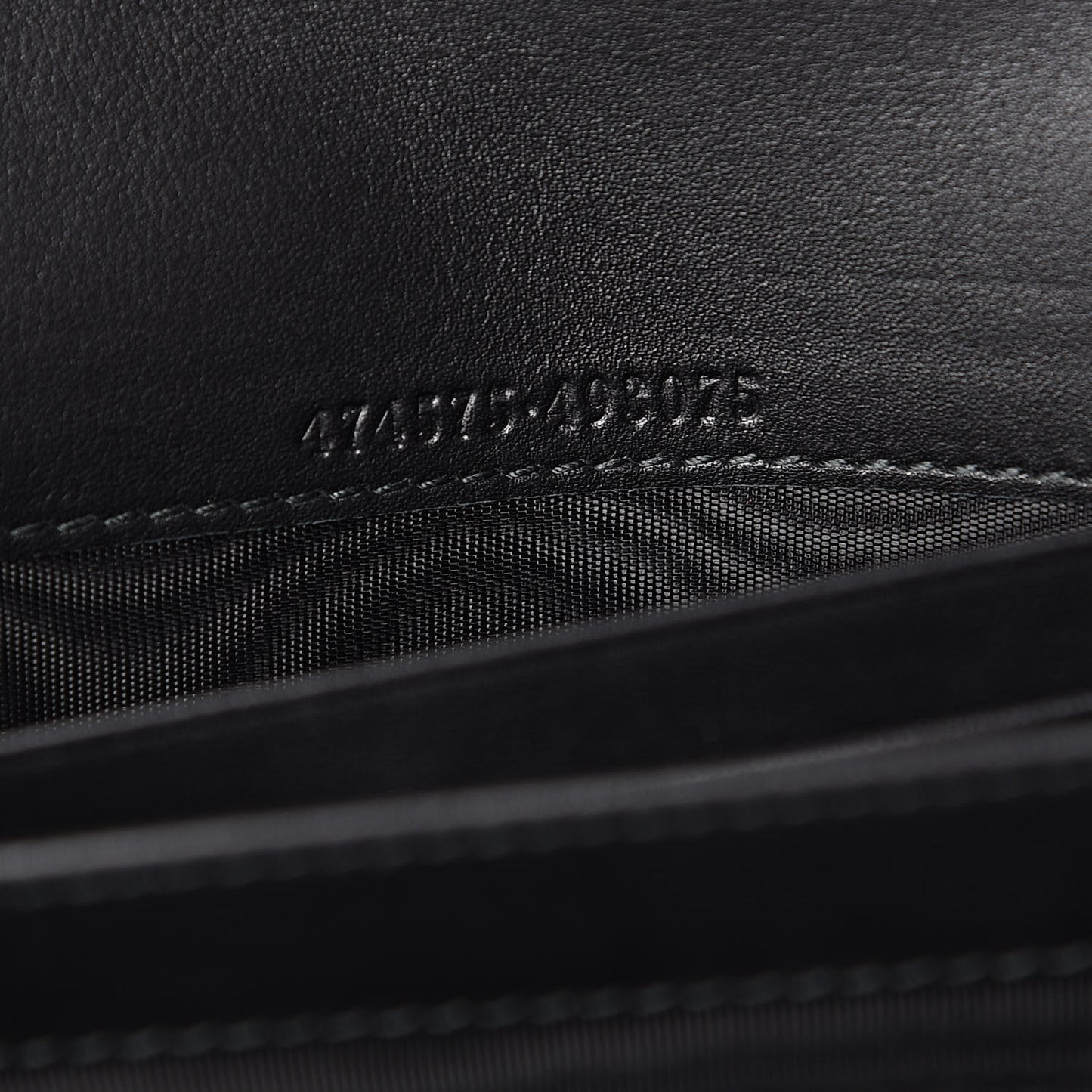 Velvet Matelasse GG Marmont Chain Wallet Black