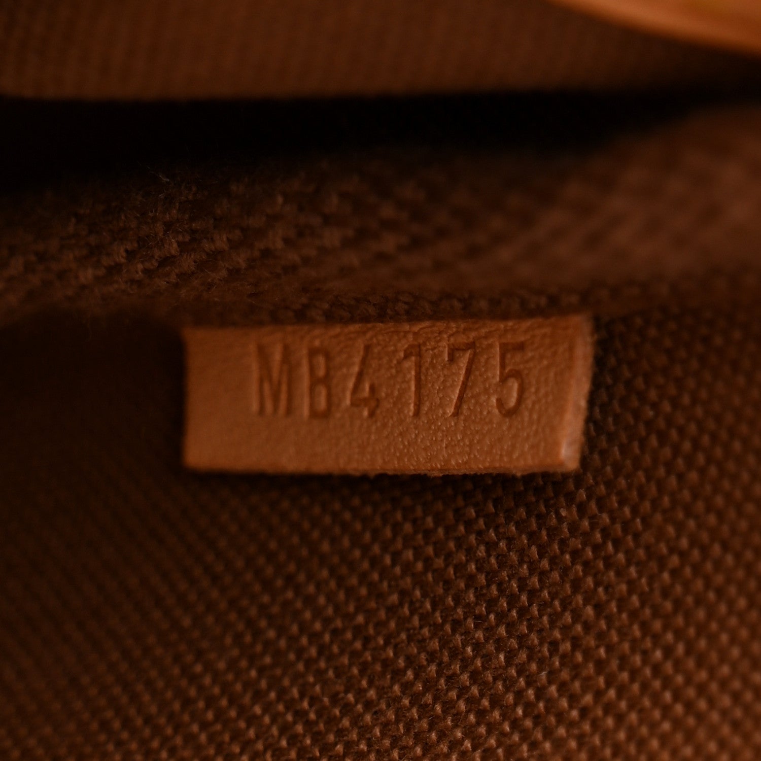 Louis Vuitton Monogram Eva Clutch 7 of 10