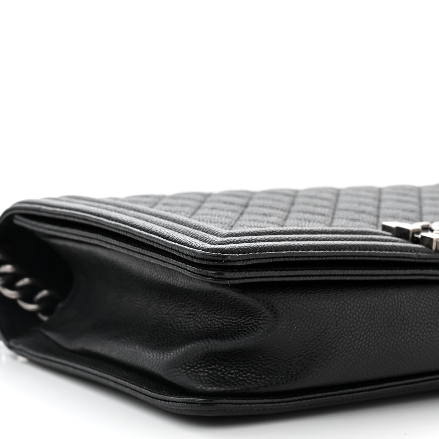 Caviar Quilted New Medium Boy Flap Black