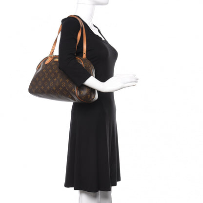 Louis Vuitton Monogram Montorgueil PM 2 of 18