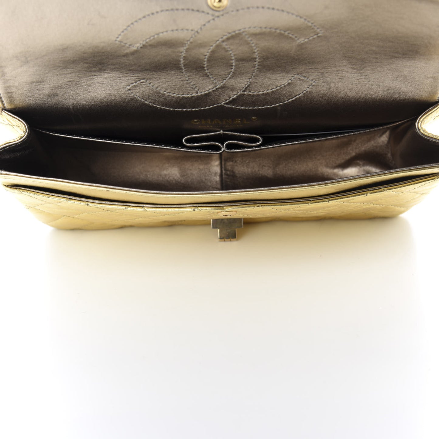 Metallic Aged Calfskin Quilted 2.55 Reissue 225 Flap Gold