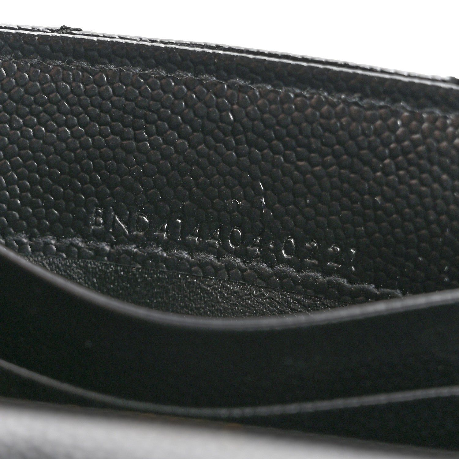 Saint Laurent Grain De Poudre Matelasse Chevron Small Monogram Envelope Wallet Black 7 of 11