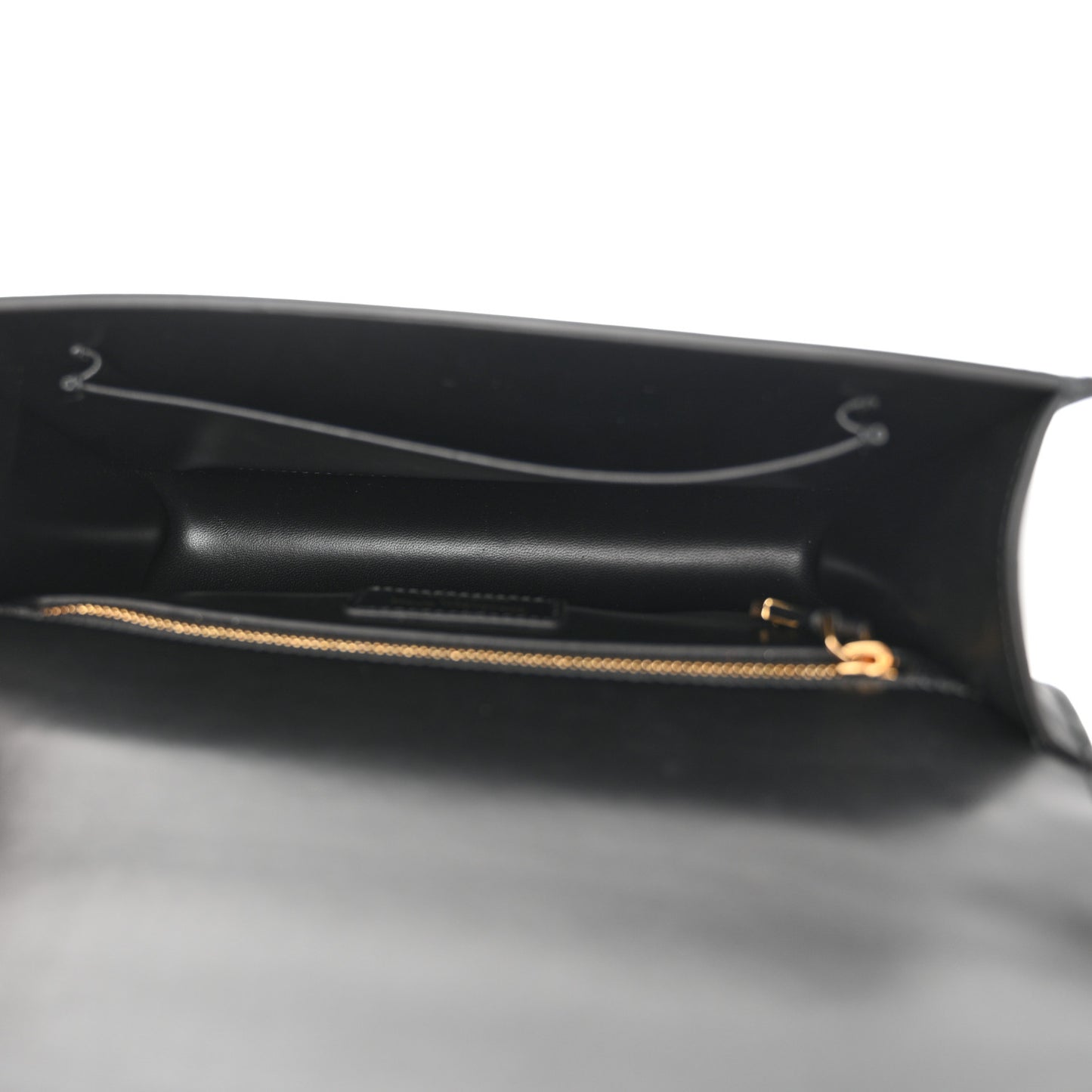 Box Calfskin 30 Montaigne Flap Bag Black