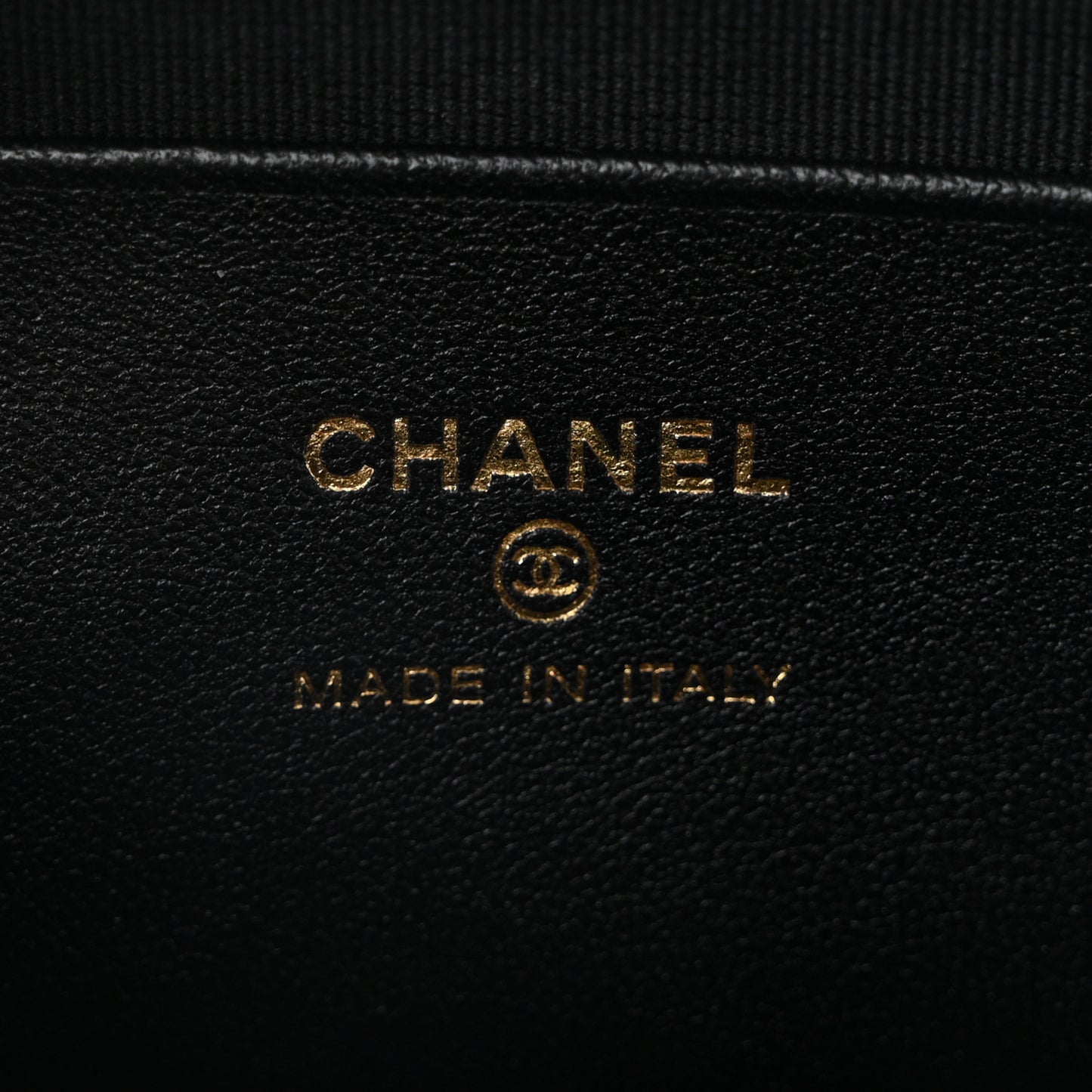 Lambskin Quilted Resin CC Mini Bowling Clutch With Chain Black White