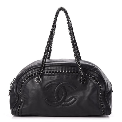 Chanel Smooth Calfskin Medium Luxe Ligne Bowler Black 1 of 11