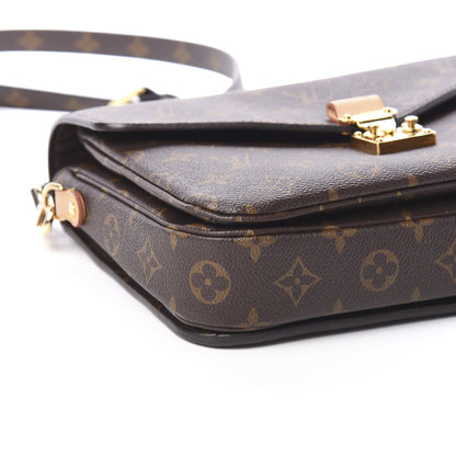 Louis Vuitton Monogram Pochette Metis 6 of 8