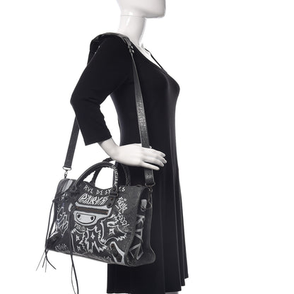 Balenciaga Agneau Arena Graffiti All Over Classic Hardware City Gris Fossile White 2 of 9