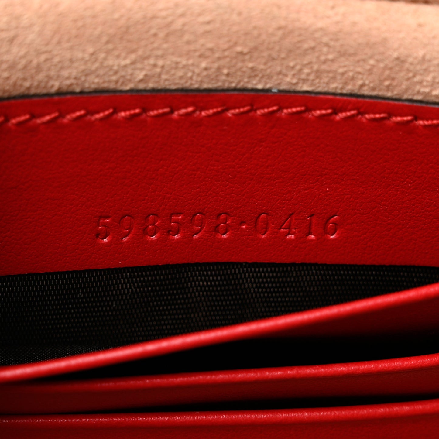 Calfskin Matelasse GG Marmont Wrist Wallet Hibiscus Red