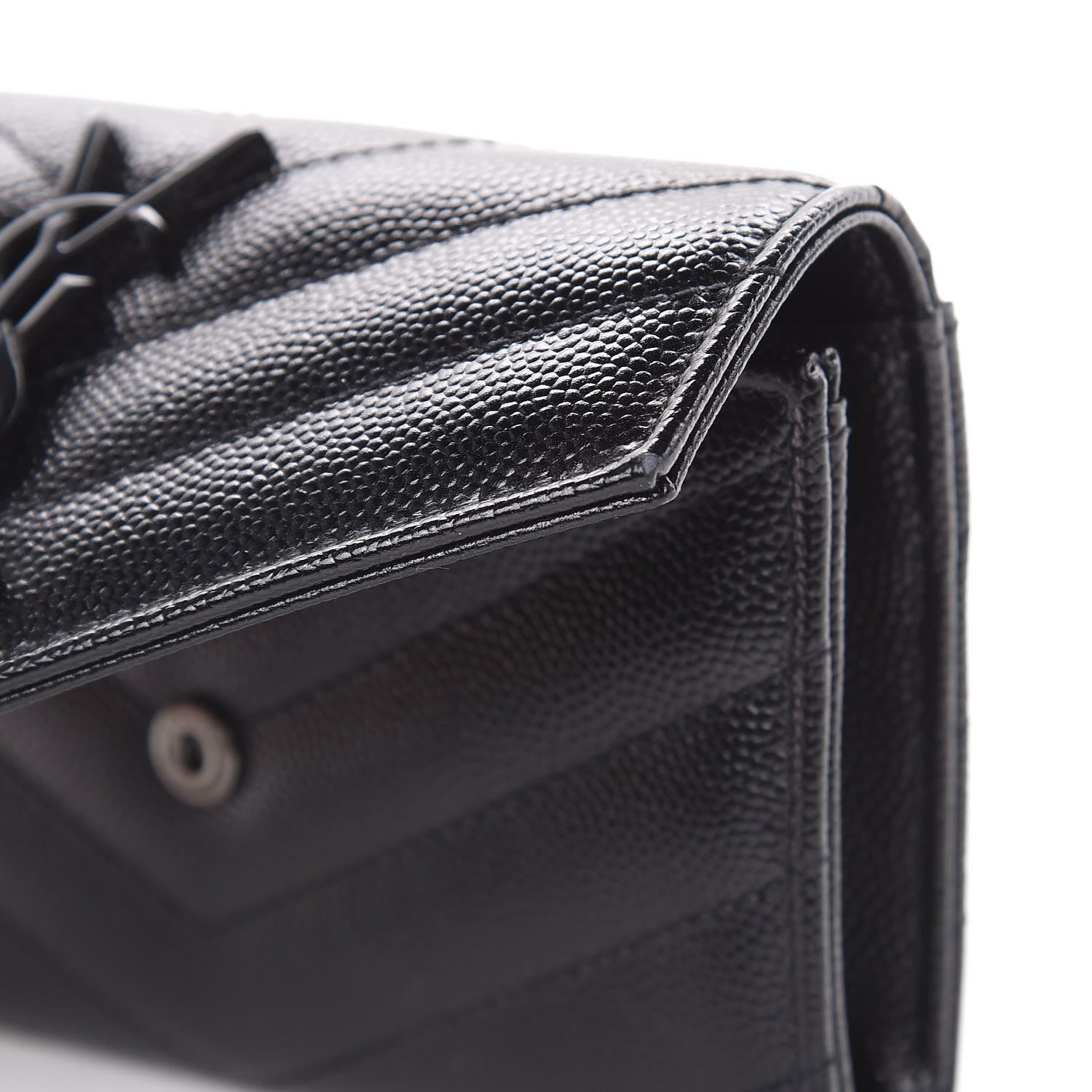 Saint Laurent Grain De Poudre Matelasse Chevron Small Monogram Envelope Wallet Black 8 of 10