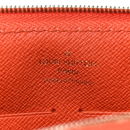 Louis Vuitton Damier Couleurs Element Clutch Piment 7 of 20