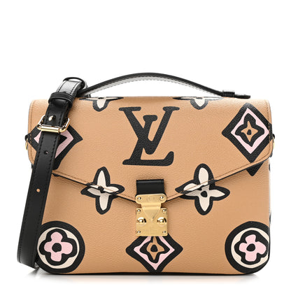 Louis Vuitton Monogram Giant Wild At Heart Pochette Metis Arizona 1 of 11