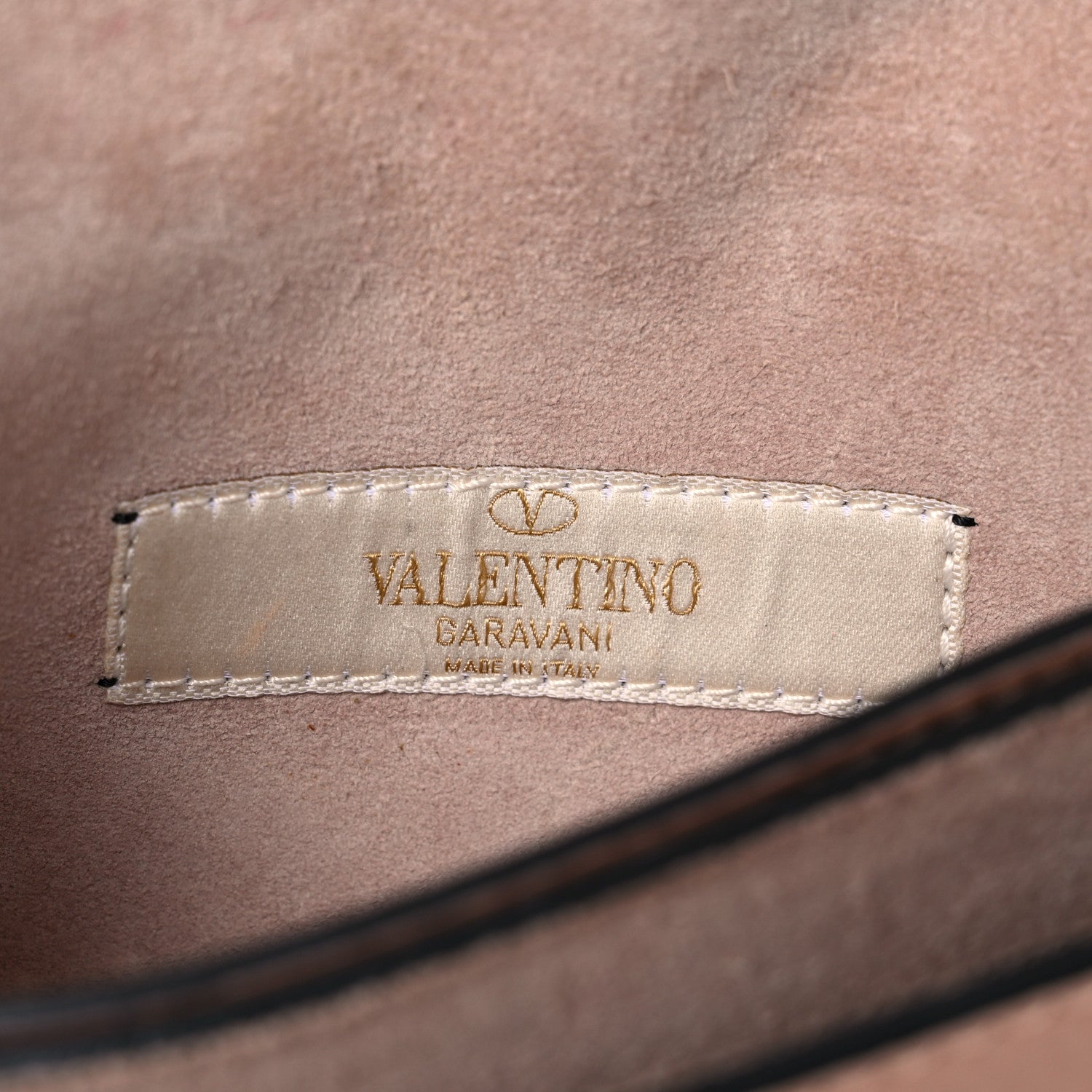 Valentino Garavani Pebbled Calfskin Onyx Small Rockstud Rolling Wristlet Clutch Soft Noisette 6 of 15