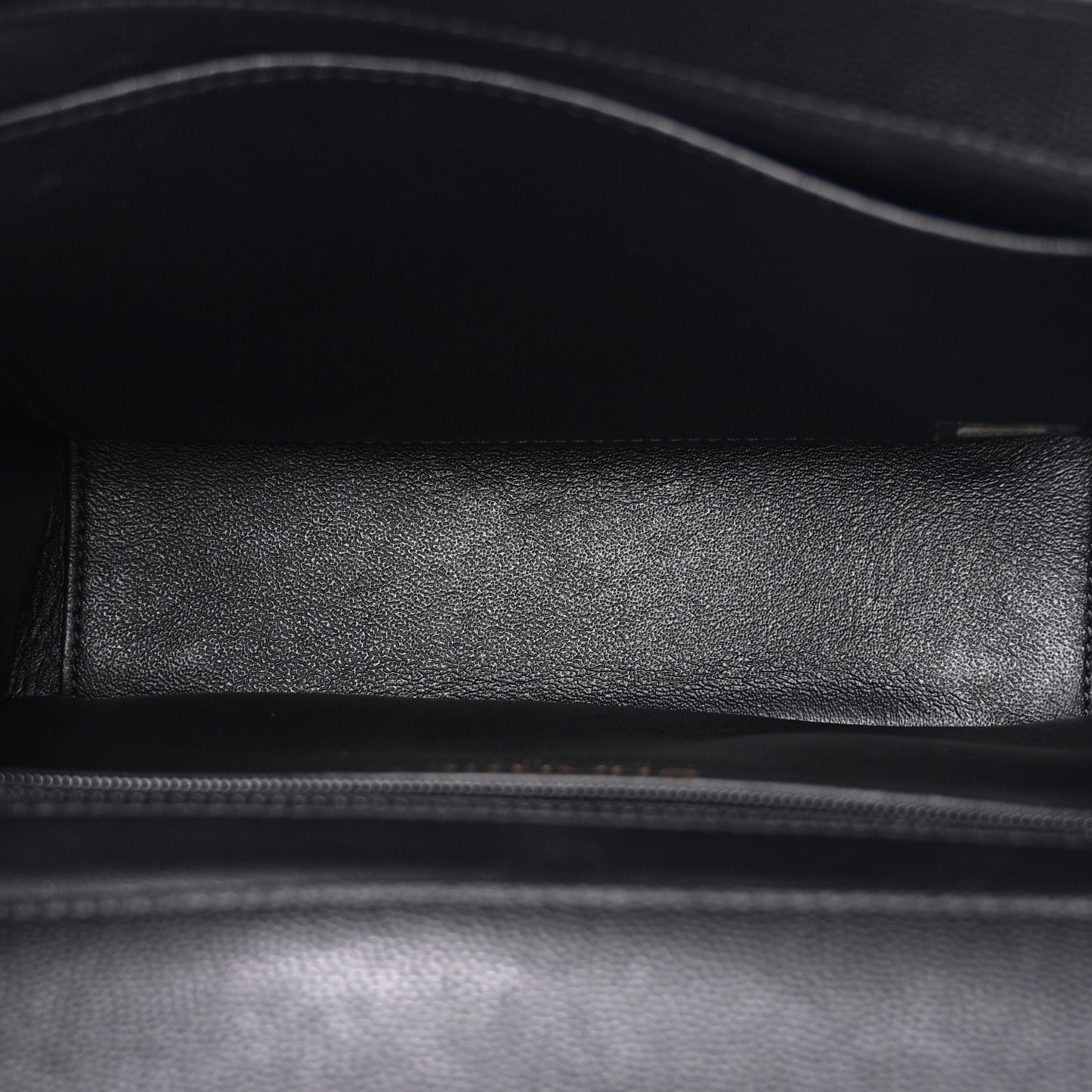 Caviar Quilted Medium Business Affinity Flap Black