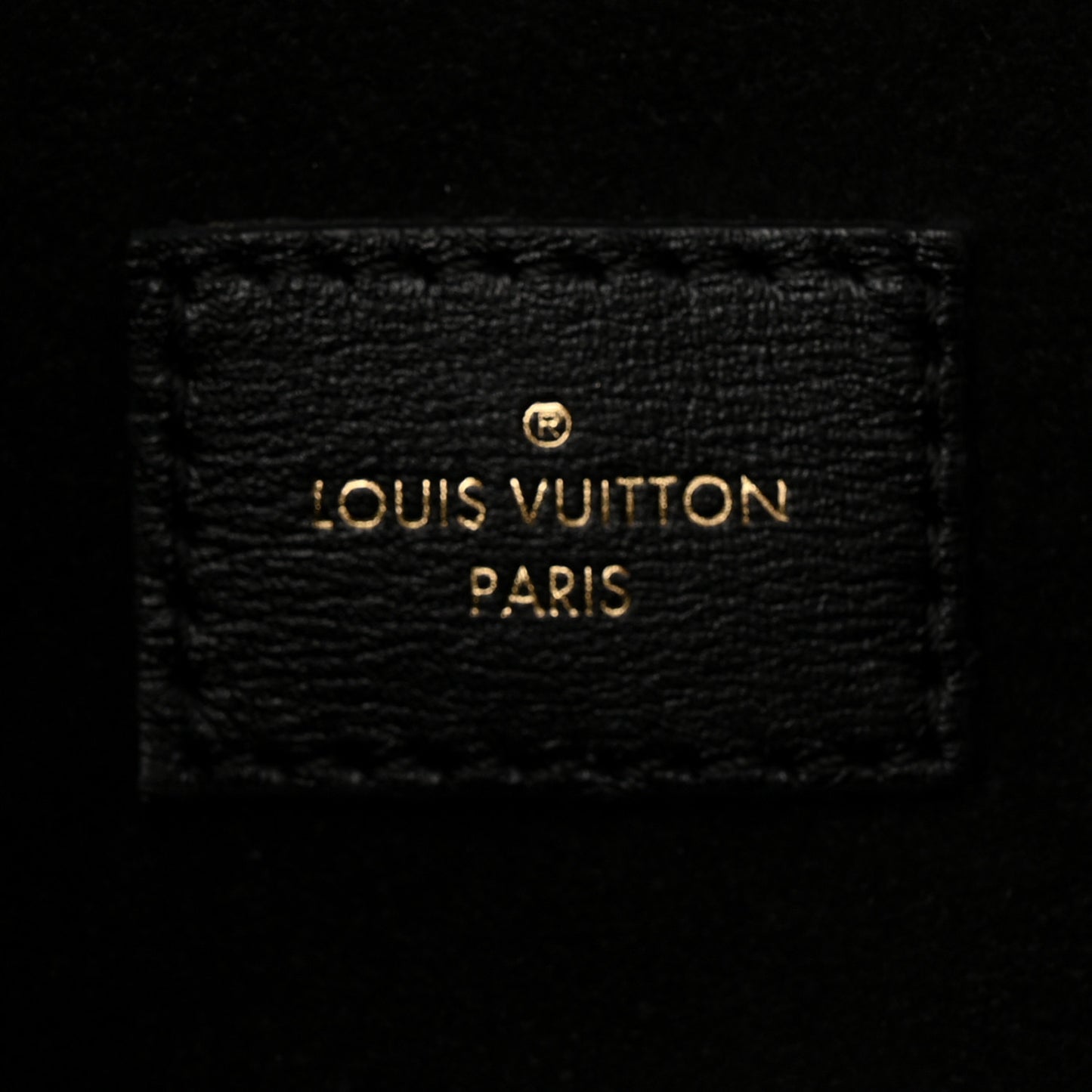 Reverse Monogram Pochette Metis