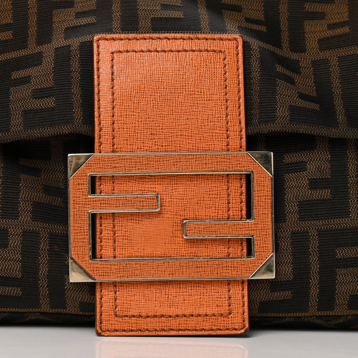 Fendi Zucca Baguette Tobacco 10 of 17