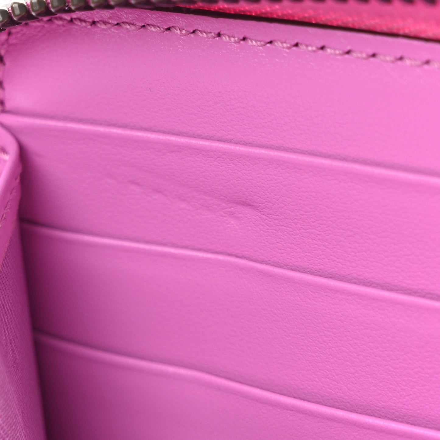 Calfskin GG Monogram GG Marmont Zip Around Wallet Lilac Yellow